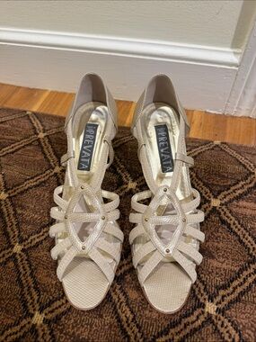 Prevata Made in Italy Leather Strappy Heels Size 8 Neutral Cream